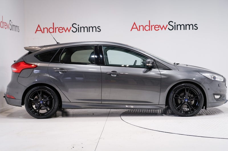 2016 Ford Focus Titanium 1.5P 6AT 4Dr Hatch64782704278401112