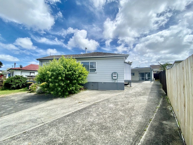 Wattle Downs, 6+ bedrooms64783203895297110