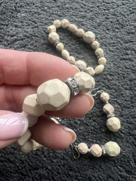 Jewellery bracelets with matching earrings Carousel 3