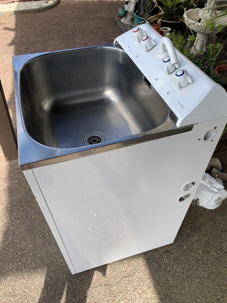 Laundry tub Carousel 2