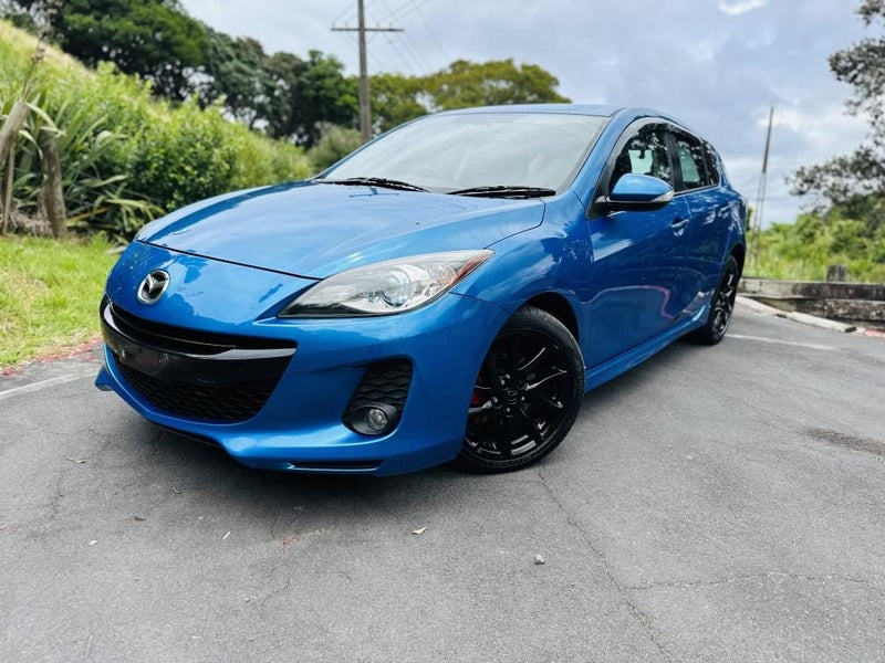2012 Mazda Axela 20S SPORTS !! HIGH SPEC !!64783683143298112