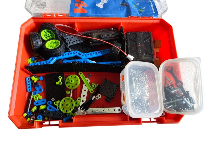 Meccano Bulk Set Carousel 3