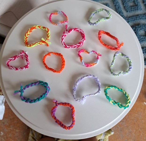 Crocheted bracelets Carousel 1