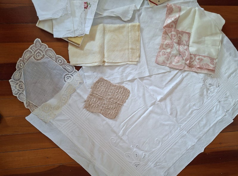 Bulk Lot of Vintage Handkerchiefs and Linens. Carousel 2