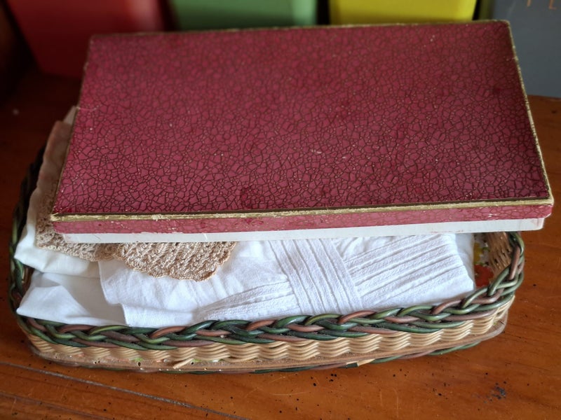 Bulk Lot of Vintage Handkerchiefs and Linens. Carousel 12