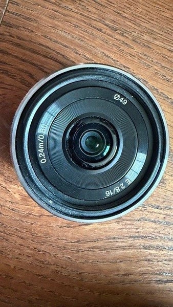 Sony Alpha A6000 ILCE-6000L Digital Camera with Lenses Carousel 4