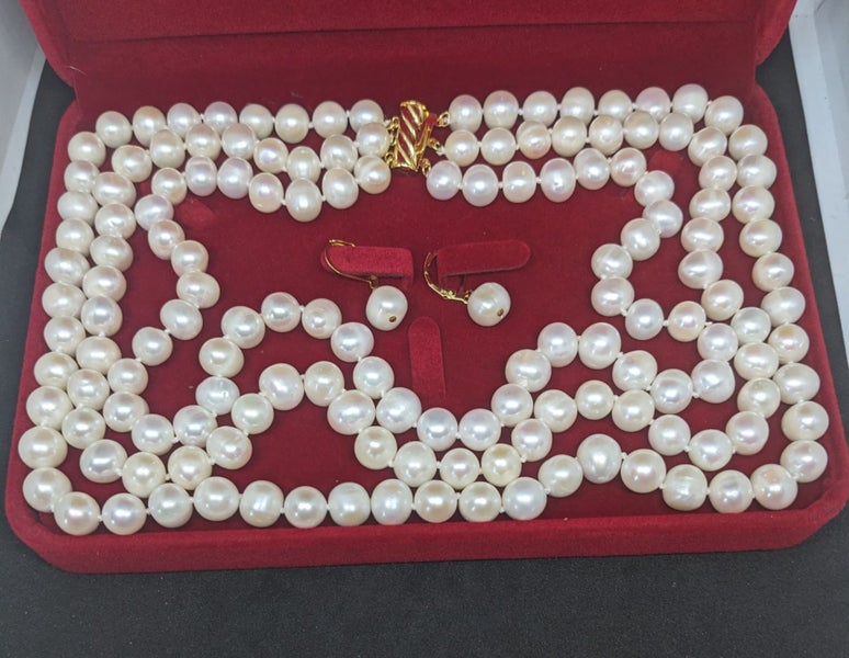 8.5-10mm White Cultured Pearl 53cms Triple Strand Necklace Carousel 8