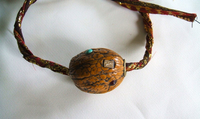 JEWELLERS MUSEUM CARVED NUT WOOD OJIME BEAD SIGNED & SET WITH MANY GEMS c1850 Carousel 2