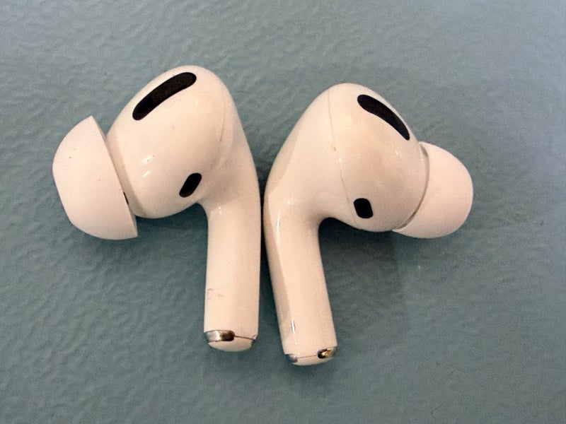 Apple AirPods Pro (1st Generation) – Genuine Apple Product64793913251971113