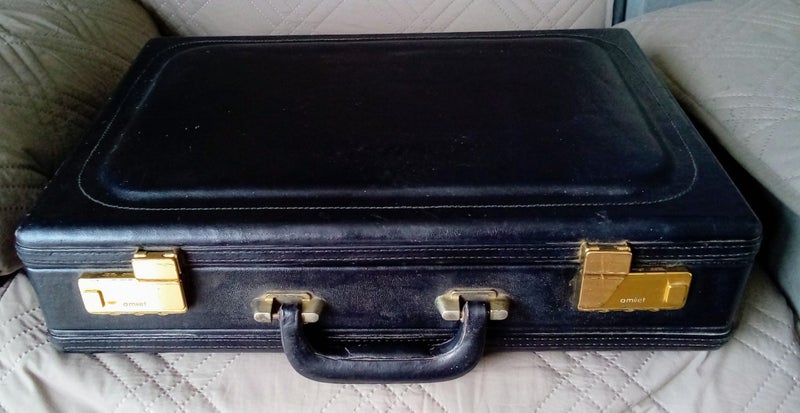 Brief Case Carousel 2