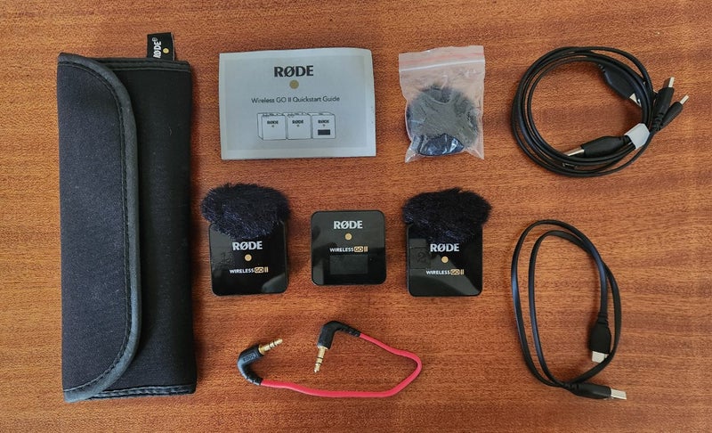 RODE II WIRELESS MIC PACKAGE Carousel 1