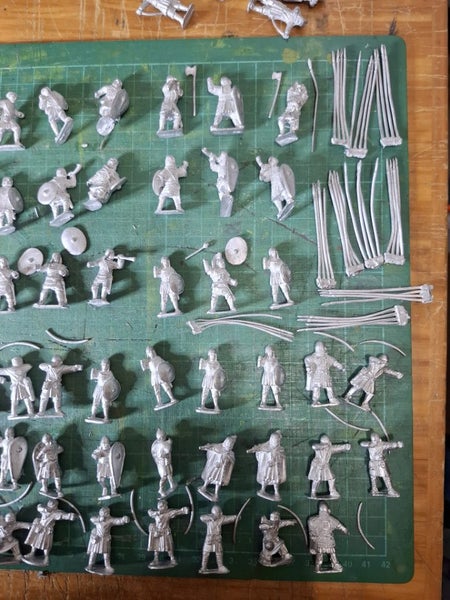 28mm Norman, Byzantine foot X 65 Carousel 3