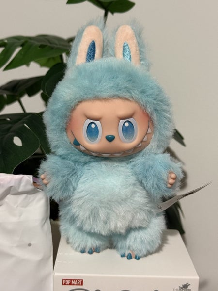 BIG INTO ENERGY V3 LABUBU-POP MART-HOPE-BRAND NEW! Carousel 2