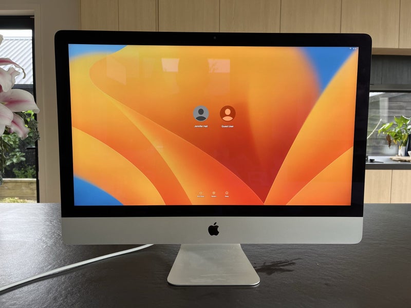 Apple Mac 27inch Retina Display, 1TB hard drive Carousel 1