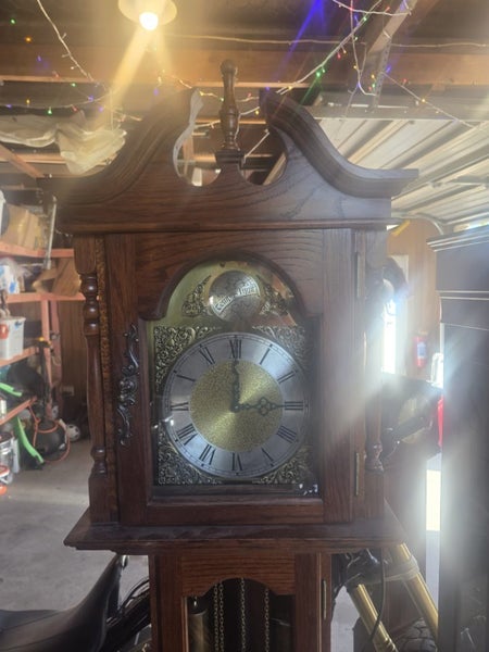 Grandfather and Grandmother Clocks Carousel 2
