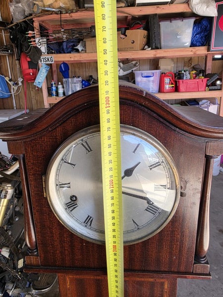 Grandfather and Grandmother Clocks Carousel 8