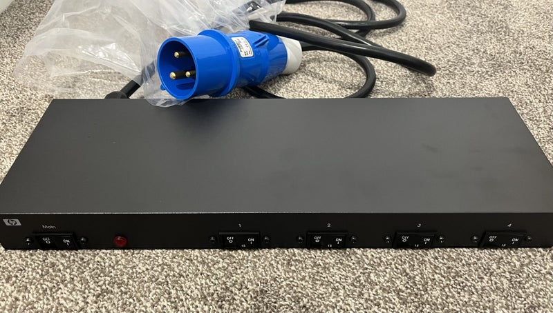 HP Modular PDU Control Unit - Server Carousel 1