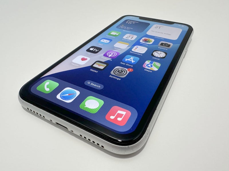 Apple iPhone XR 128GB White (trade-in)64803335817346110