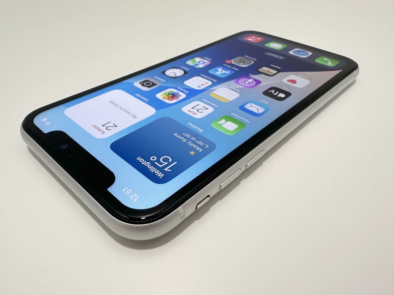 Apple iPhone XR 128GB White (trade-in)64803335817346112