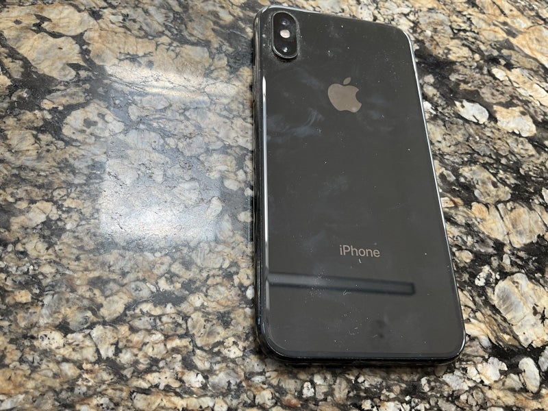 iPhone XS 64 GB64803936745985111