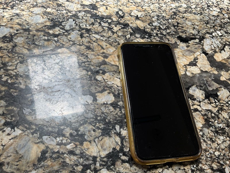 iPhone XS 64 GB64803936745985114