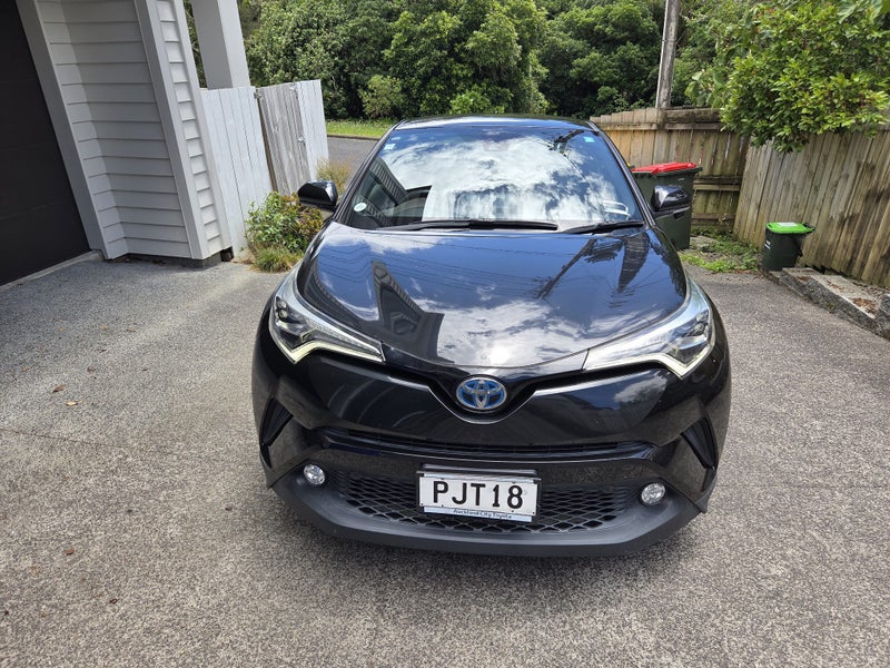 2017 Toyota C-HR G LED Edition64803975316482111