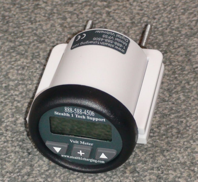 VF55 Panel Mounted Digital Voltmeter (8.0-44.0 VDC) with serial data output Carousel 2