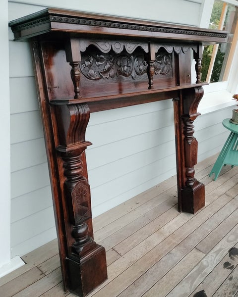 Original Kauri Villa Fireplace Mantel – Victorian c.1890–1900 Carousel 2