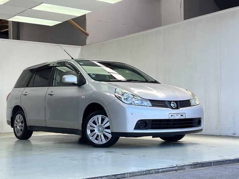 2015 Nissan Wingroad LOW KMS WITH KEYLESS ENTRY64804371498497110