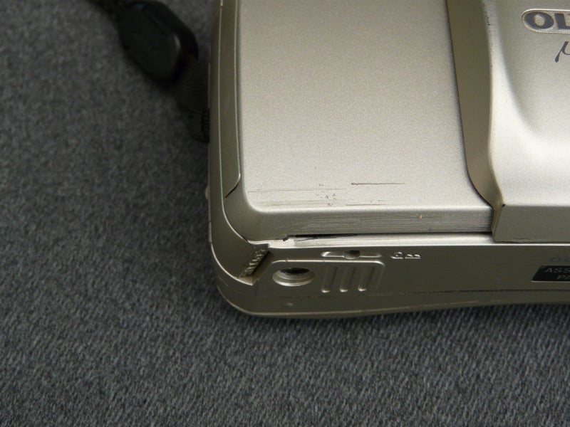 Olympus mju Zoom 105 Weatherproof 35mm Film Camera 38-105mm Zoom Carousel 14