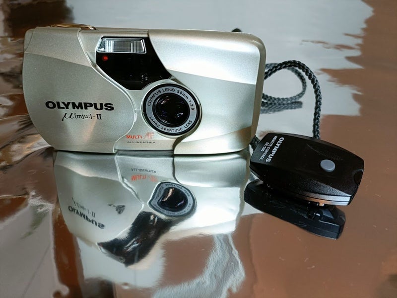 Olympus Mju II - Mint Condition, Film Tested w/ Original Manual64806899695361110