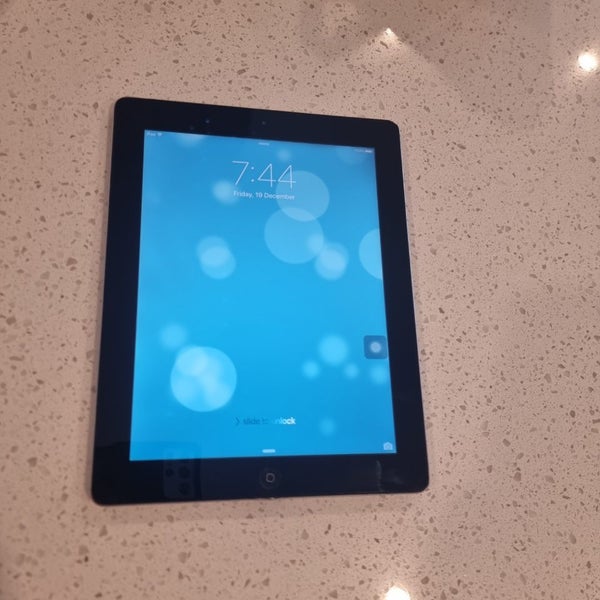 Apple iPad 2 wifi Carousel 2