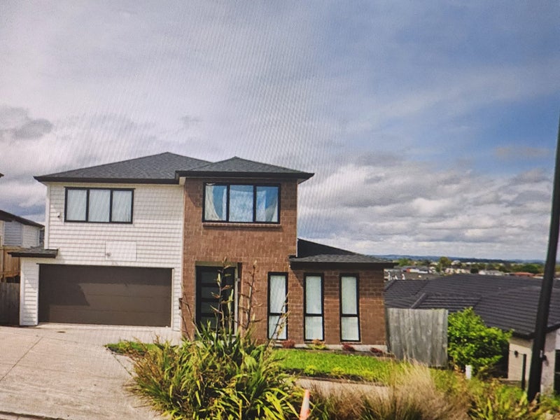 Papakura, 5 bedrooms64813886405121113