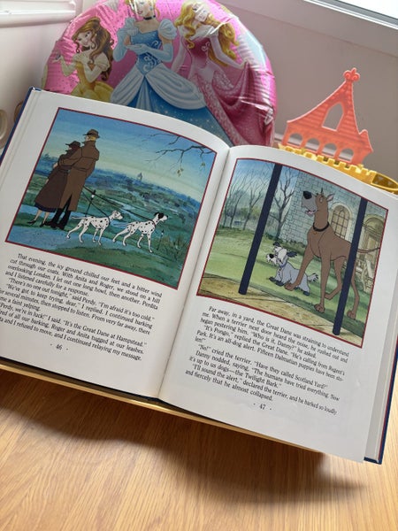 Walt Disney’s 101 Dalmatians(1956) Carousel 2