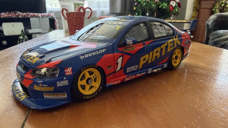 1:18 2004 MARCOS AMBROSE -- STONE BROTHERS RACING -- CLASSIC CARLECTABLES Carousel 2