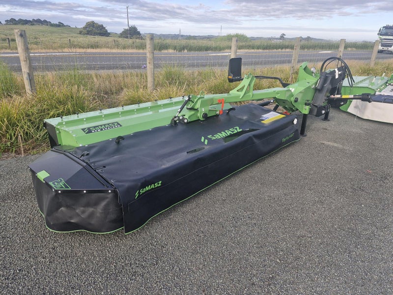 SaMASZ 3.5m XT350S Direct Drive Disc Mower Conditioner ($61,110 + GST) Carousel 1