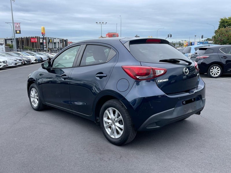 2014 Mazda Demio New Shape64816029705987114