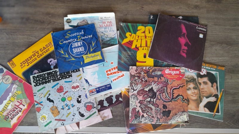 Collection of old records64817769209091110