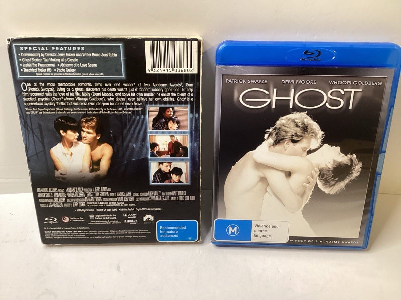 Ghost Patrick Swayze Blu Ray with slip cover ( Region B) Carousel 2