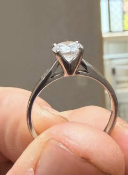 14k Solitaire Princess cut. 1.0Ct. H/JColor Carousel 1