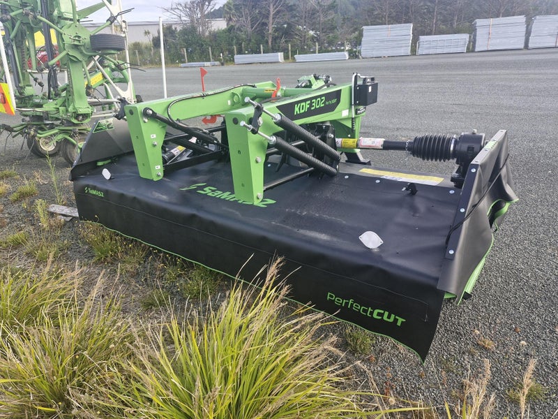 SaMASZ 3m KDF302 Front Mower ($27,900 + GST) Carousel 1