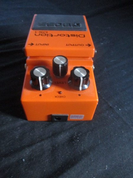 Boss Distortion DS-1 Pedal64823717504515111