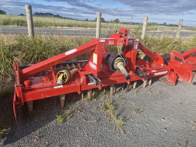 Heavy Duty 3m Forigo Power Harrow - Ex Hire Unit save $$ Carousel 1