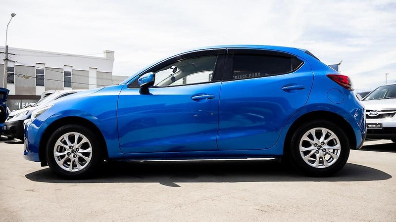 2016 Mazda Demio 13S Skyactiv, Push start64824366470914112