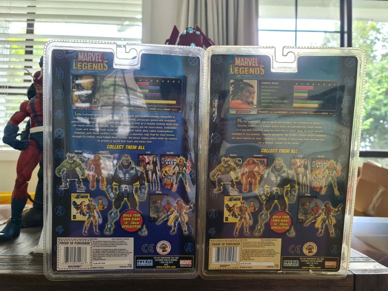 Wolverine action figure variant with comic book mint unopened64826869717379113