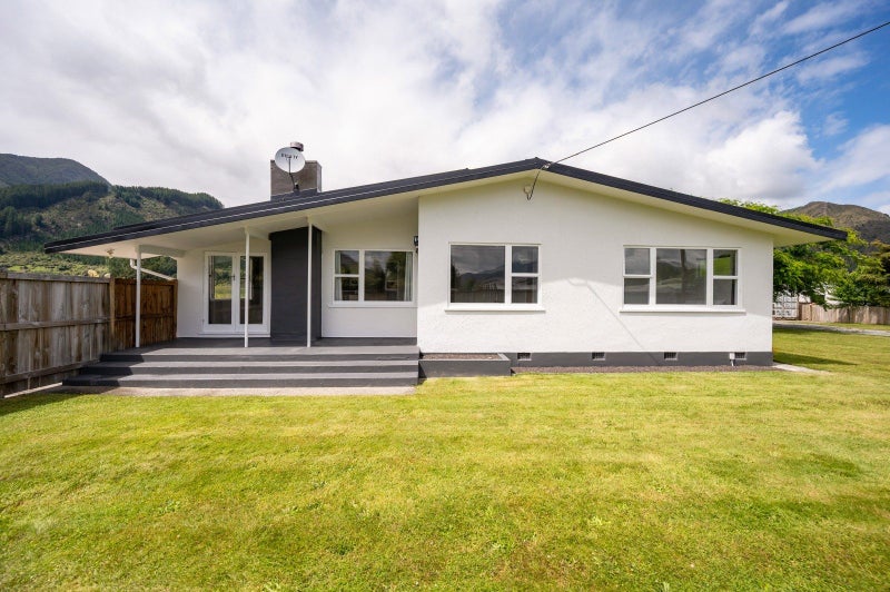 Huge Section, Garaging & Potential