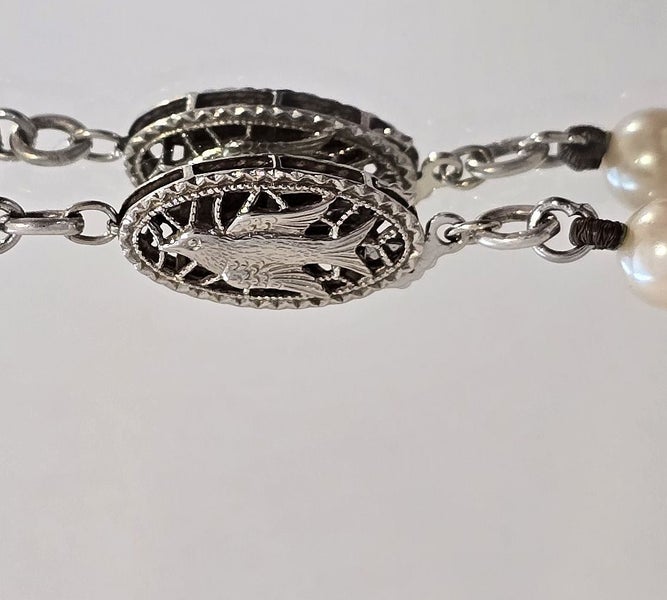 Vintage 1950's Akoya pearls - 55cm strand with 14ct white gold clasp Carousel 8