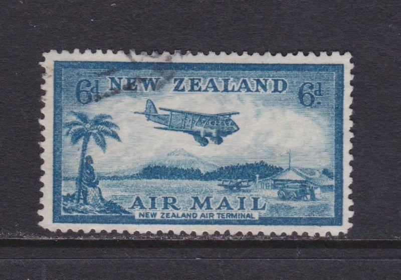 572. NZ - 1935 Airmail 6d Blue - VFU Carousel 1