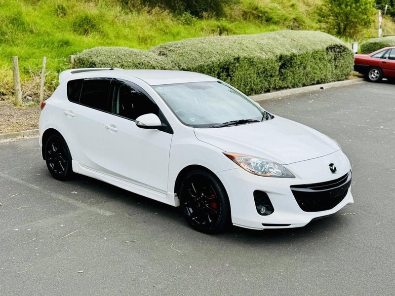 2012 Mazda Axela 20S SPORTS !! WHITE BEAUTY BEA...64826757906819113