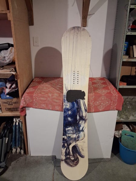 To snowboard and snowboard boots64834468073218111